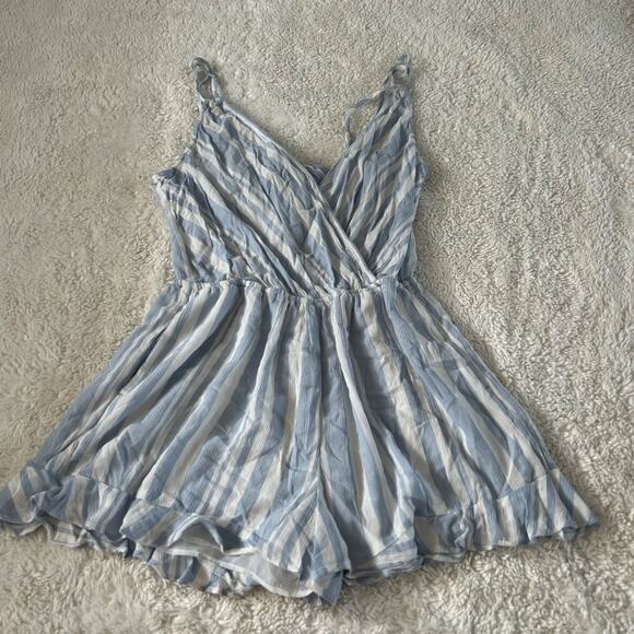 American Eagle Outfitters Pants - American Eagle Women L Blue/White Striped Open Back Romper Preppy Summer Resort